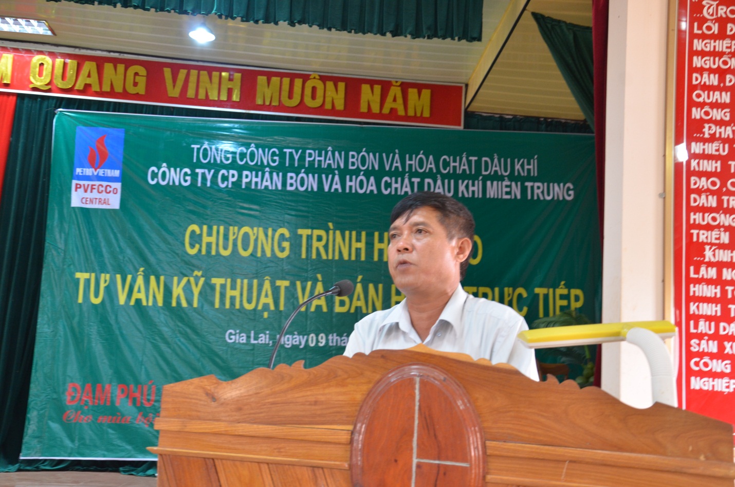 Seminar on technical guidance and selling for agencies at Ia Grai district – Gia Lai province