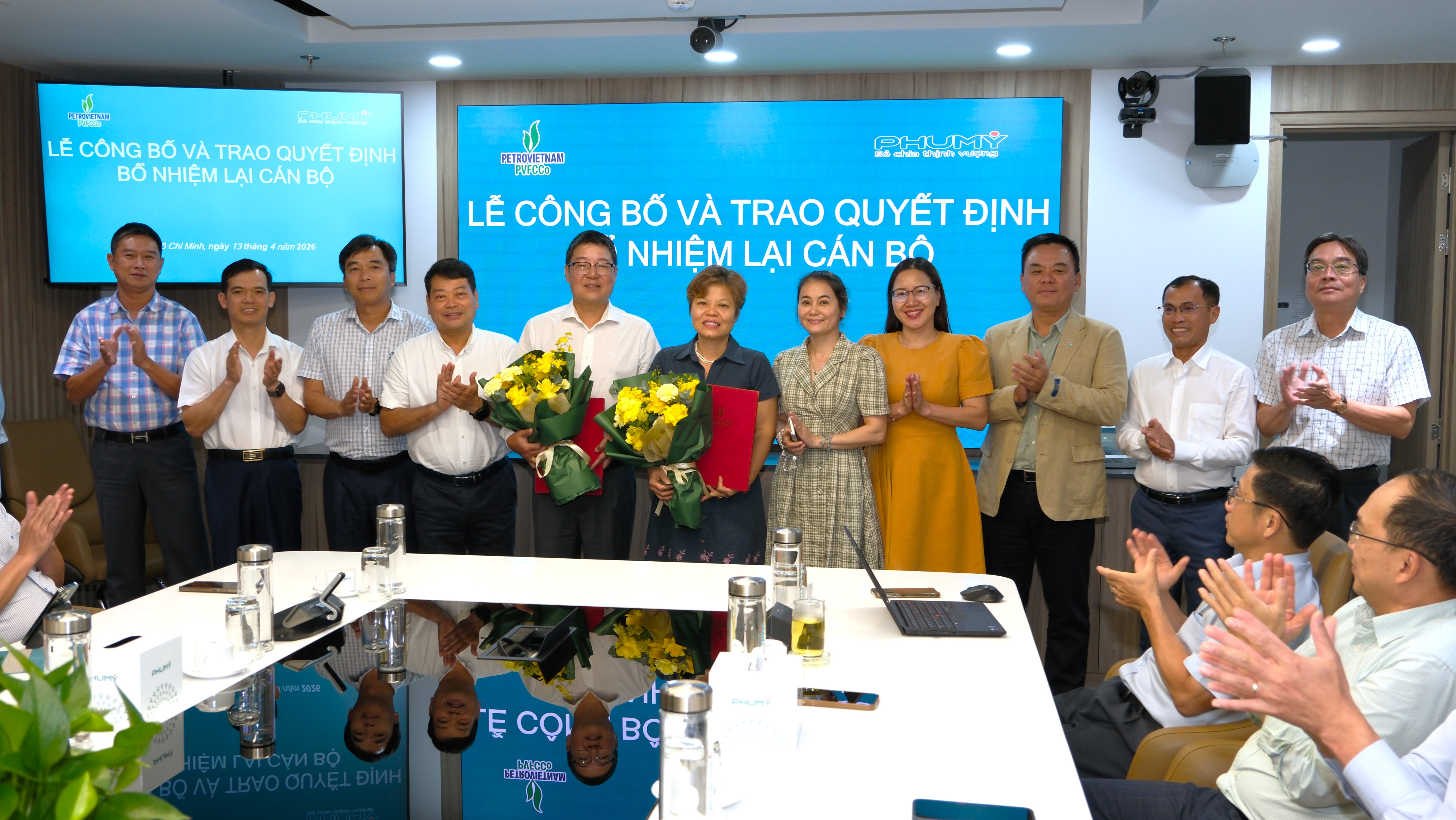 PVFCCo trao quyết định bổ nhiệm lại 02 Phó Tổng Giám đốc