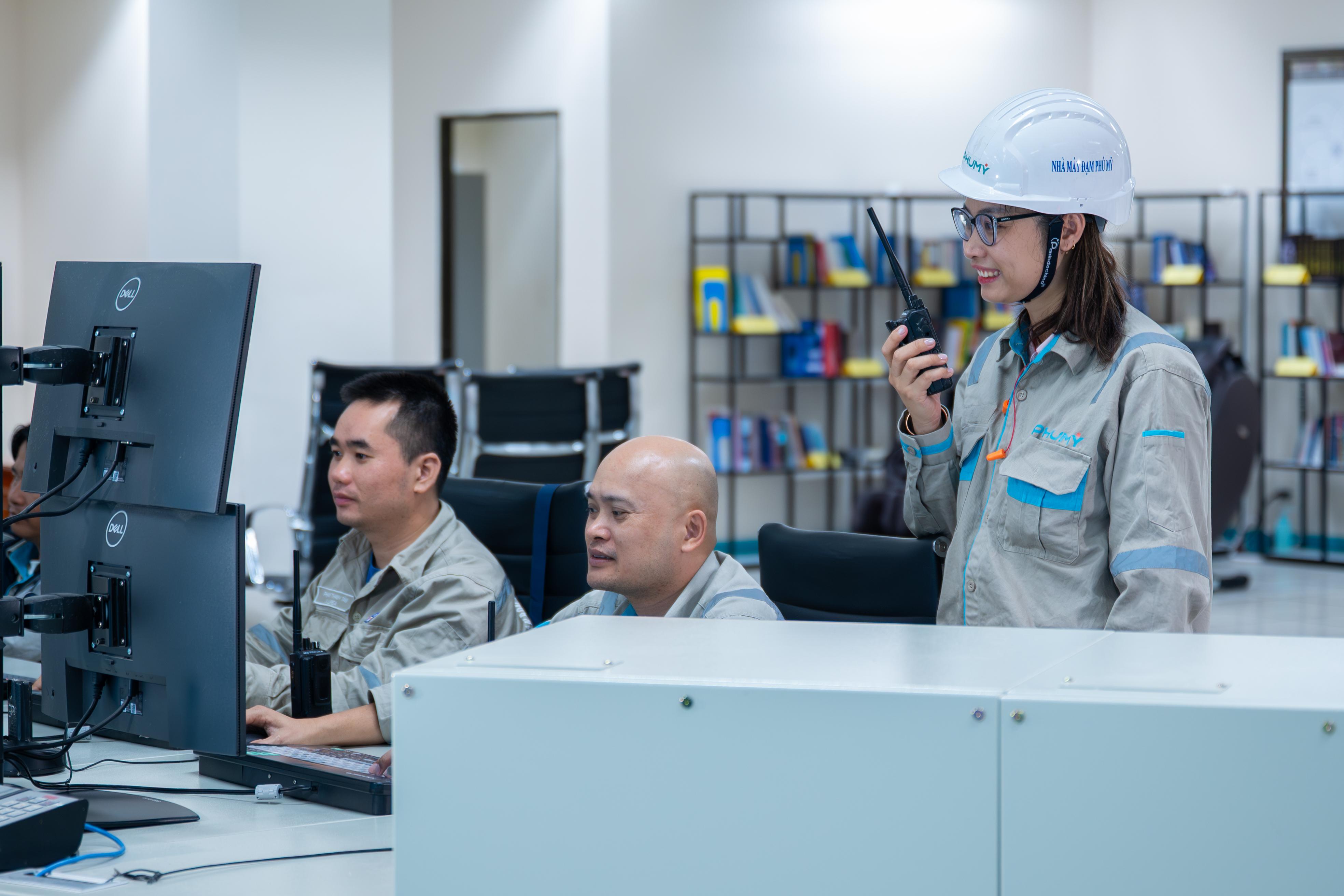 Phê duyệt lộ trình sản xuất thông minh, đẩy nhanh chuyển đổi số